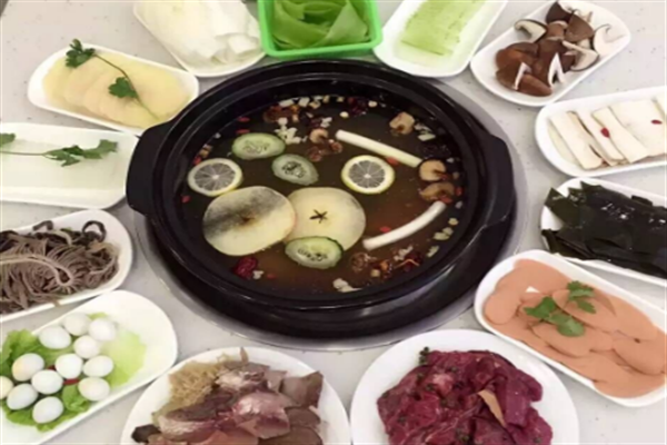 巡牛纪牛肉火锅加盟