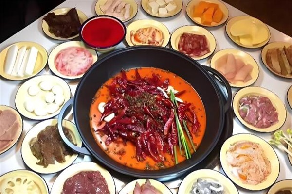 杨大叔市井火锅加盟