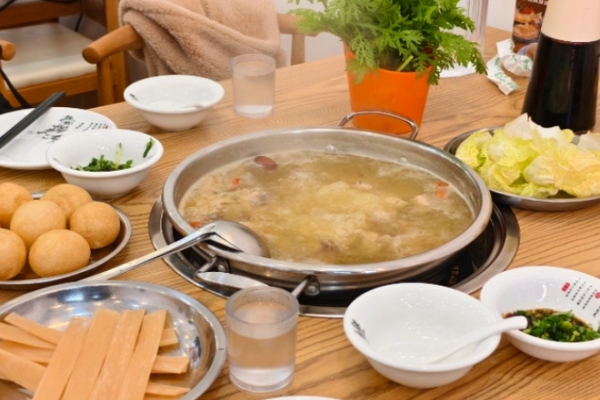 马小景药膳鸡自助火锅 马小景药膳鸡自助火锅